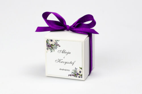 Ozdobne pudełeczko na krówki z personalizacją - Kwiatowe Gałązki - Biało-Fioletowe Anemony