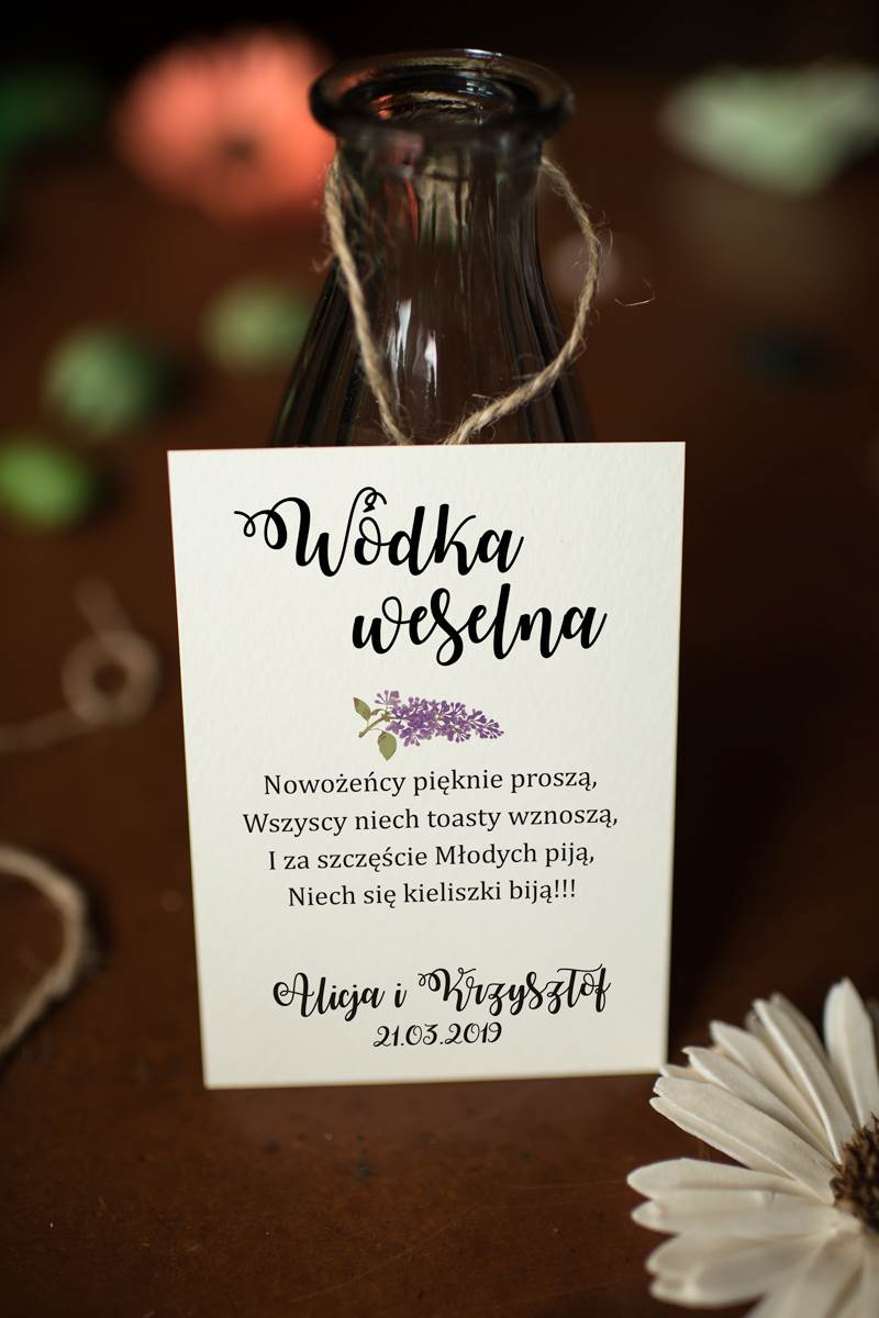Dodatki ślubne Zawieszka na alkohol do zaproszeń Kwiaty: Bzy