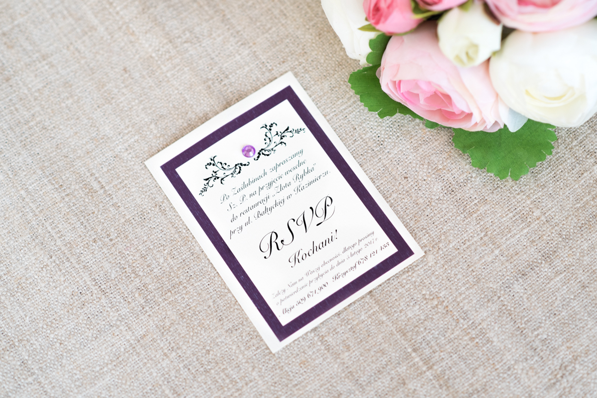 Dodatki ślubne Dodatkowa karteczka do zaproszeń Eleganckie z brylancikiem fioletowe
