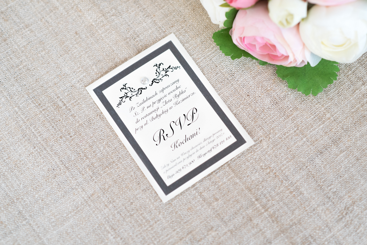 Dodatki ślubne Dodatkowa karteczka do zaproszeń Eleganckie z brylancikiem szare