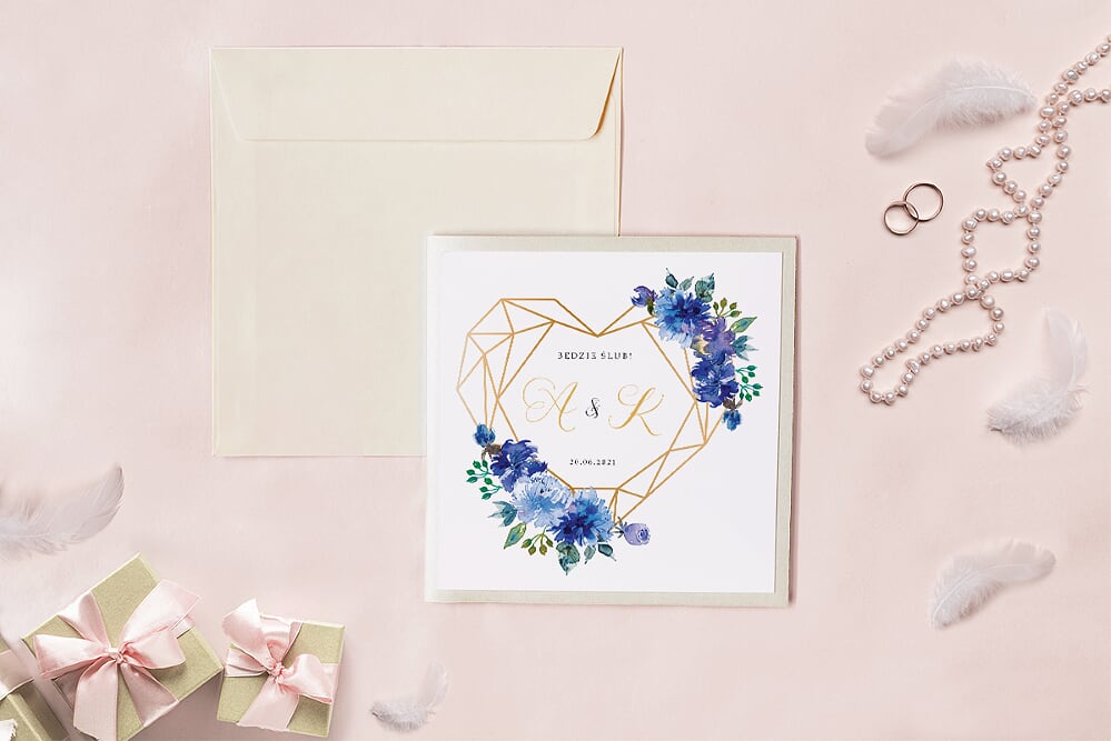 Eleganckie zaproszenia ślubne Zaproszenie ślubne - Kwadratowy zestaw - Geometryczne serce z chabrowymi kwiatami