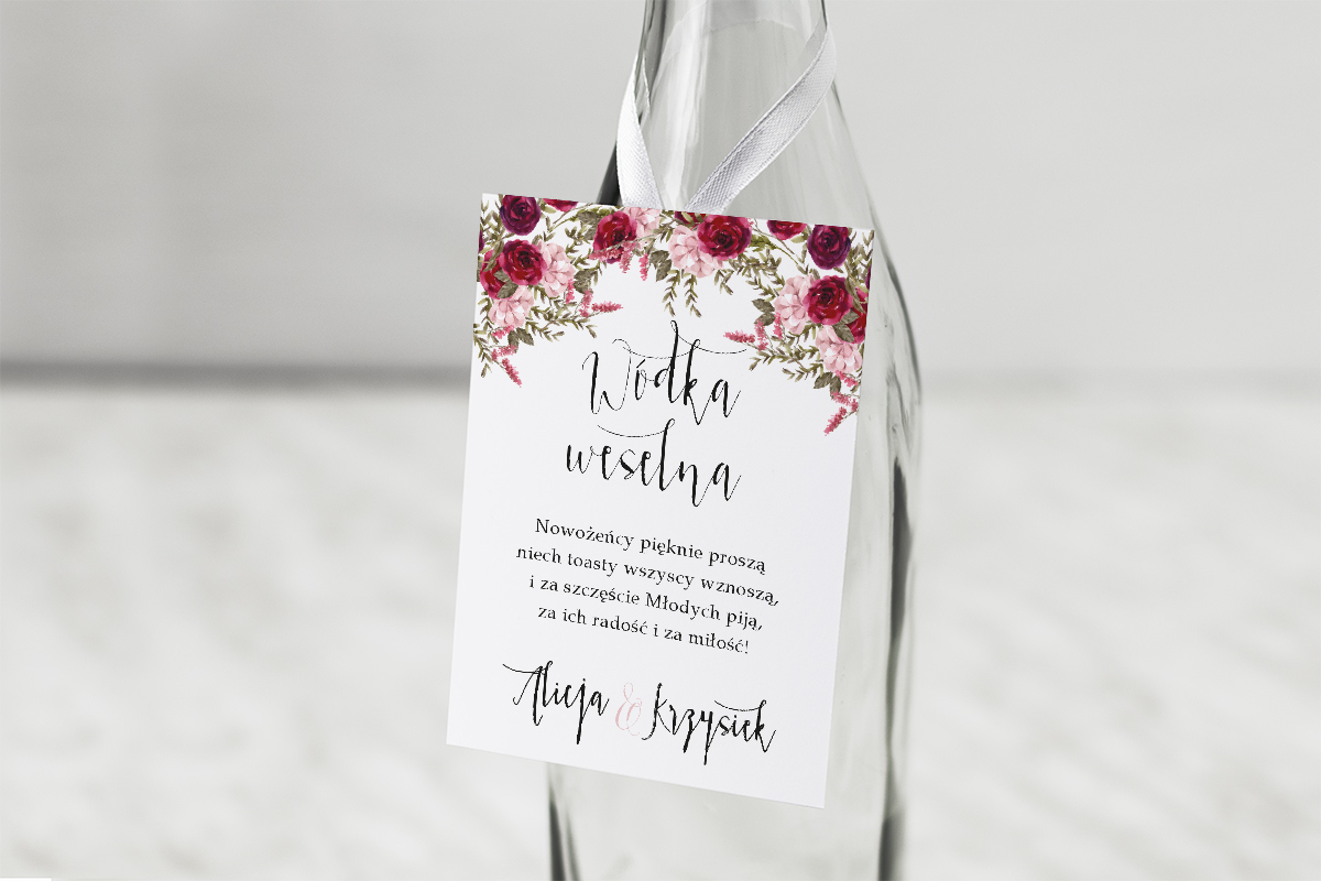 Dodatki ślubne Zawieszka na alkohol Akwarelowe Bukiety – Burgundowe róże na jasnym tle