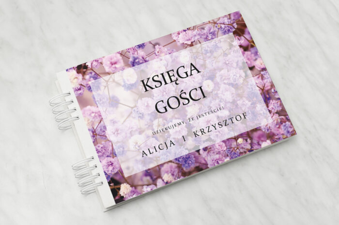 ksiega-gosci-fotograficzne-kwiaty-fioletowa-gipsowka-papier-matowy-dodatki-ksiega-gosci