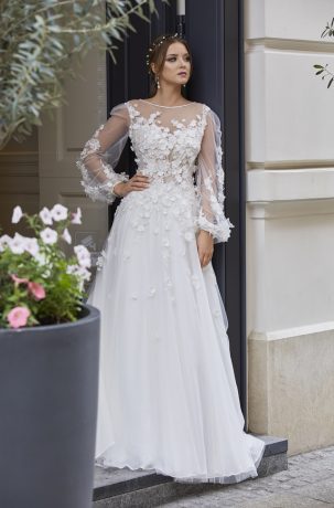 Suknie ślubne Olśniewająca suknia ślubna z długim rękawem i bogatym zdobieniem