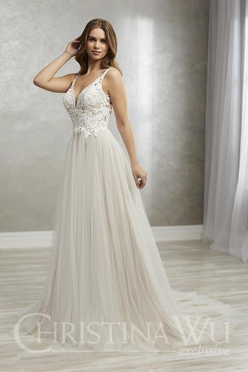 Suknie ślubne Piękna, klasyczna suknia z koronkowym gorsetem i dekoltem w kształcie litery V