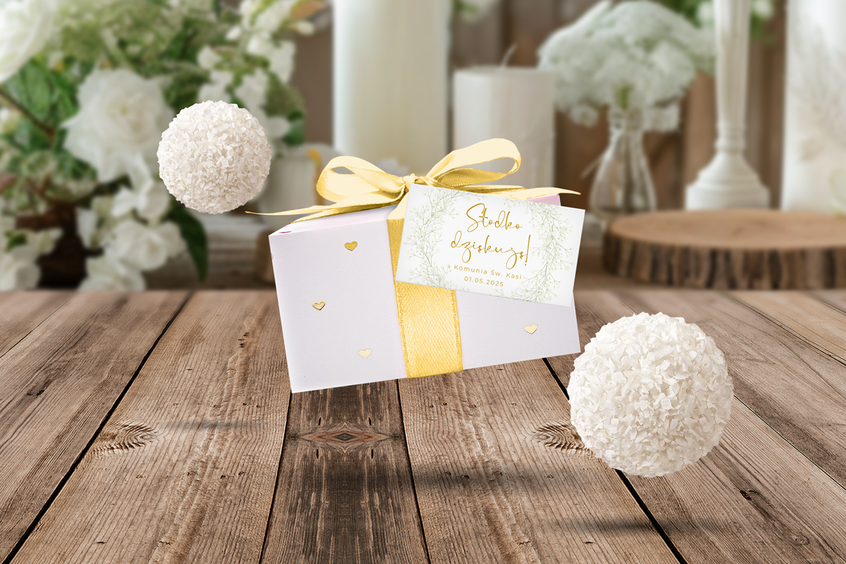 Podziękowania na komunię Rafaello w pudełeczku - Podziękowania dla gości na komunię - Minimalistyczne - Zielony wianek